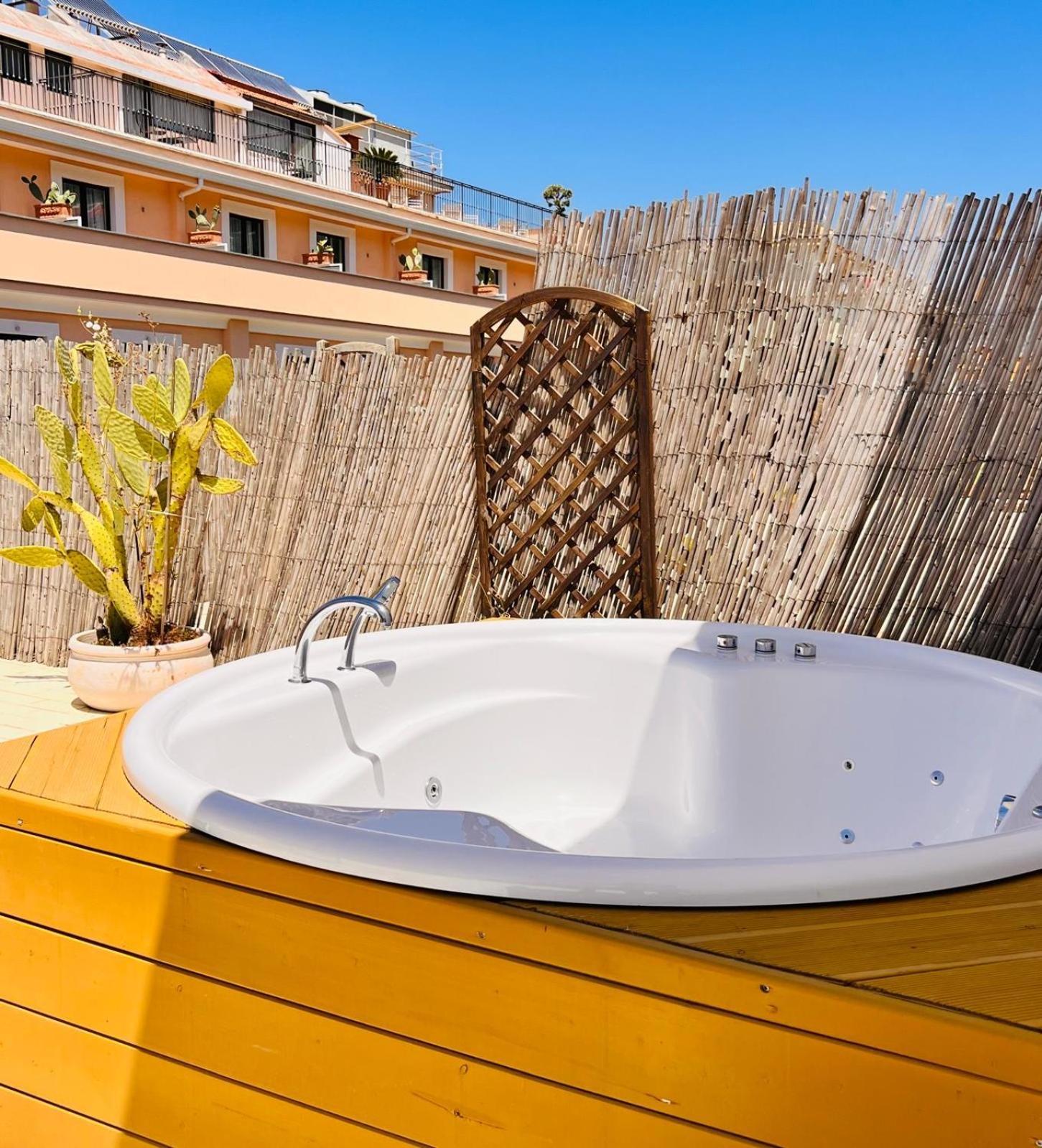 Sole Suites Sorrento Exterior photo